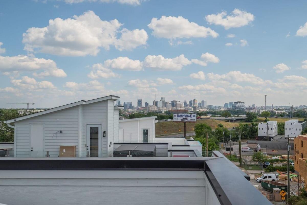 10 Percent Off Elevator Rooftop With Hot Tub & Views Villa NashvilleNashville  Kültér fotó